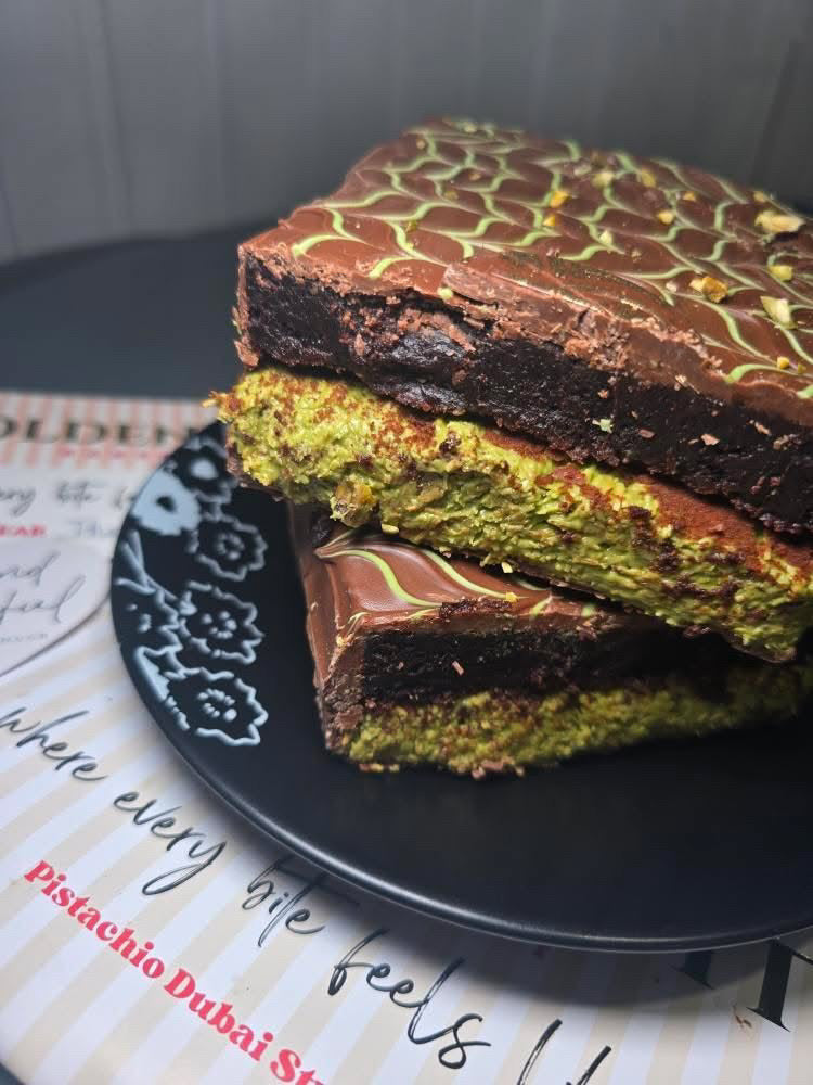 Pistachio Dubai Style Brownie Bar