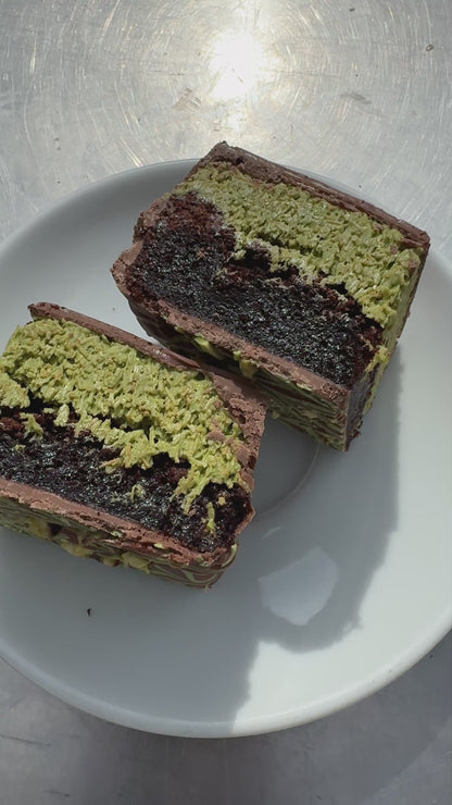 Pistachio Dubai Style Brownie Bar