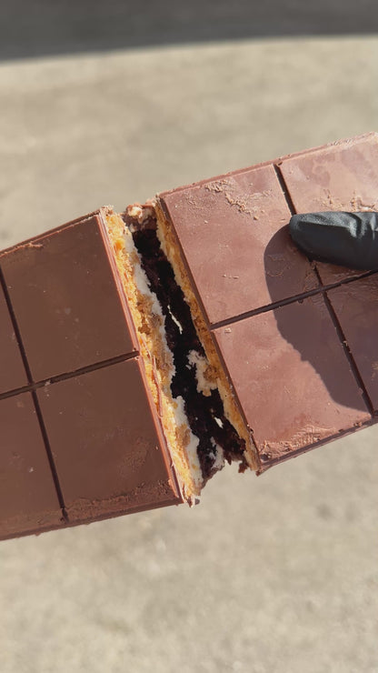 New York Cheesecake Brownie Bar